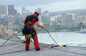 high-rise-facade-cleaning